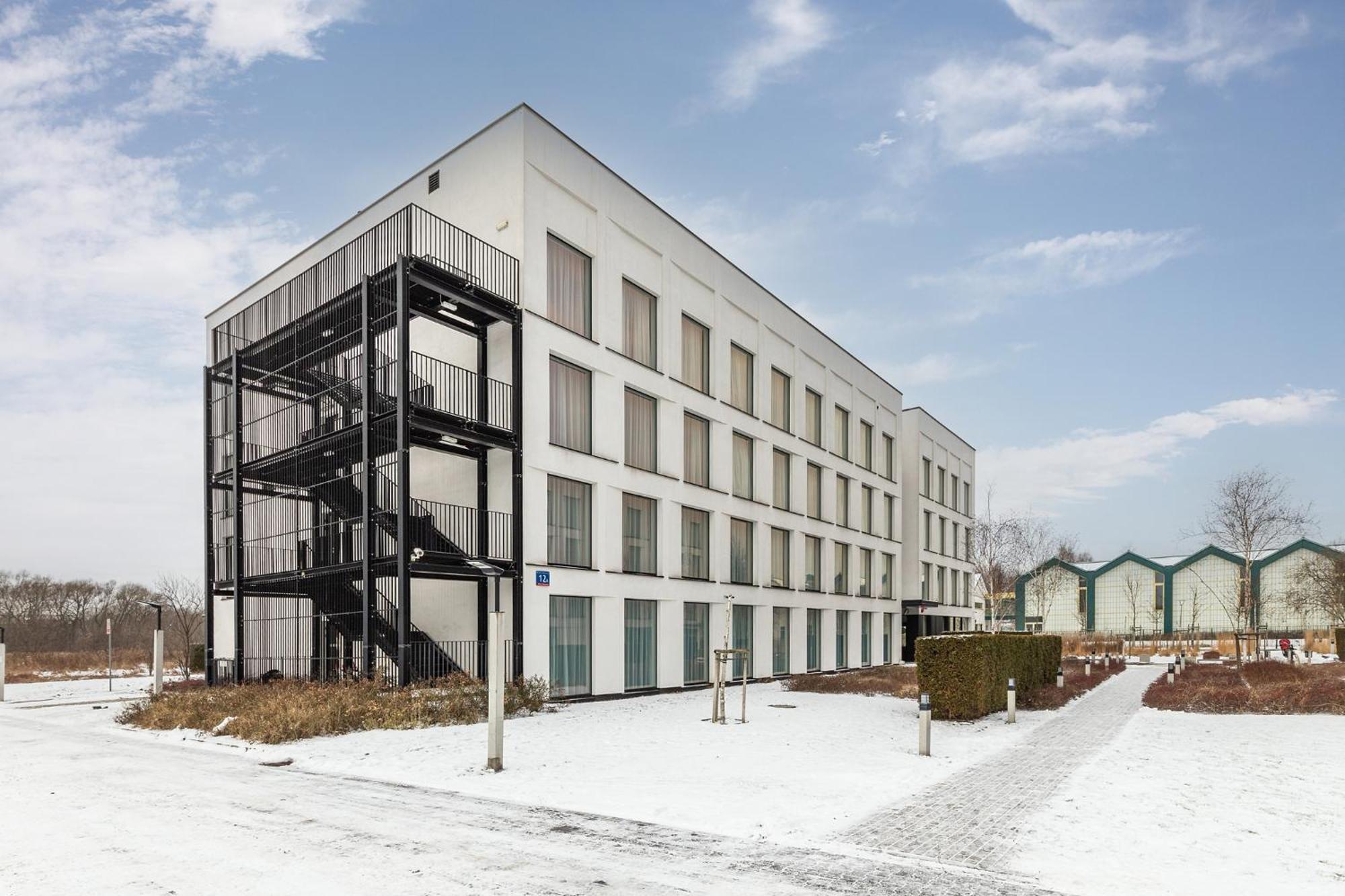 Superapart Wilanow Ministudio, Medicover, Swiatynia Opatrznosci Warsaw Exterior photo